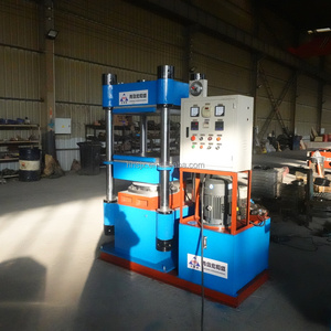 Machine de vulcanisation spécifique aux joints toriques 200T avec 4 colonnes - Product Image 2
