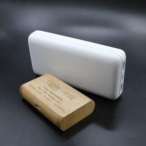 Banque d'alimentation mobile OEM chargeur portable à 2 ports USB <span class=keywords><strong>batterie</strong></span> <span class=keywords><strong>externe</strong></span> banque d'alimentation <span class=keywords><strong>20000mAH</strong></span> avec voyant d'alimentation - Product Image 5