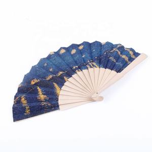 Abanico de bambú hecho a mano de arte popular de 23 cm con corriente de marea natural, estilo floral pintado a mano con corteza de árbol y costillas de madera, regalo - Product Image 4