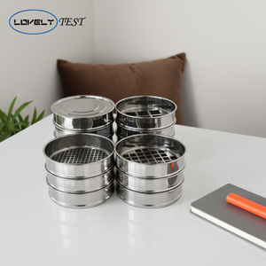 Prodotti Elettronici Sevies in Acciaio Inossidabile e Ottone di Grande Successo - Product Image 1