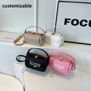 حقائب كتف فاخرة بتصميم عتيق مخصصة للبيع المباشر من المصنع، حقائب مربعة صغيرة أنيقة جديدة من الجلد الصناعي بسحاب واحد للشتاء من البوليستر - Product Image 1