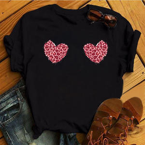 Venta al por mayor de verano de alta calidad de moda todo tipo de amor pluma de impresión suelta camiseta O cuello señoras Casual deportes camiseta - Product Image 2