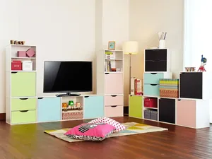 Mesita de Noche Moderna Perfecta con Espacio de Almacenamiento. Elegante diseño de paneles de madera. Mejore la Decoración del Dormitorio y Maximice la Comodidad - Product Image 3