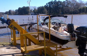 ลิฟท์ยกเรือเหล็กพร้อมเชือก<span class=keywords><strong>สลิง</strong></span>สำหรับเรือขนาด<span class=keywords><strong>เล็ก</strong></span>1-2ตัน - Product Image 2