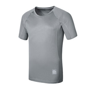 Vente en gros de t-shirts à séchage rapide en polyester 100% avec logo personnalisé à manches courtes t-shirt de course à pied pour hommes - Product Image 4