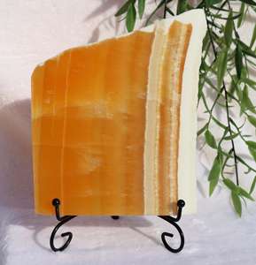 Cristal de Cuarzo Calcita Naranja Natural Tallado a Mano Personalizado al por Mayor para Decoración - Product Image 2