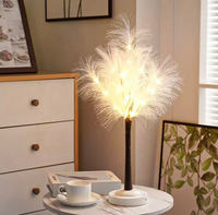 Lámpara de Mesa con Plumas de Avestruz Blancas, Lámpara Decorativa LED Impermeable IP44 para Dormitorio, Sala de Estar, Decoración del Hogar