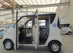 Tricycle électrique personnel à <span class=keywords><strong>4</strong></span> roues à vitesse lente, mini-voiture solaire, voiture hybride à autonomie étendue - Product Image 5