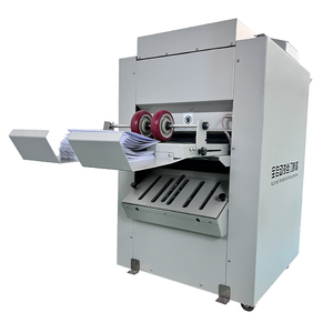 Solution unique WS-1701 la machine à plier les livres Machine automatique de fabrication de livrets pliants à reliure <span class=keywords><strong>hohner</strong></span> de haute précision - Product Image 4