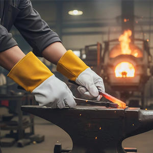 Guantes de Protección Térmica de Piel de Vaca con Forro Interior Suave y Cómodo y Superficie Lisa Resistente al Calor - Product Image 5