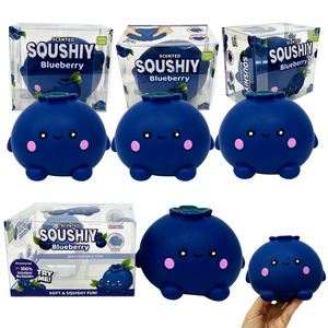 Jouet Squishy Jumbo Myrtille Parfumée USA Warehouse, Balle Anti-Stress Mignonne Kawaii pour Décompression et Jeu Sensoriel - Product Image 5