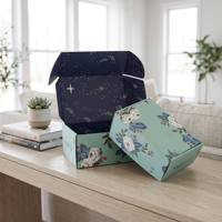 Boîte d'expédition en carton ondulé personnalisée de qualité supérieure avec logo, finition mate, matériaux recyclés, fermeture magnétique, impression quadricolore pour articles de luxe
