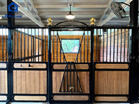 Écurie de chevaux intérieure de luxe galvanisée à chaud de haute qualité avec du bambou et une porte coulissante