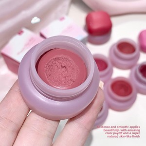 Gege Bear Mousse Lip-and-Cheek Dual-Use Cream Blush Lip Mud Natural No-Makeup Looks Multi-Use Long-Wearing Velvet Soft Mist. ครีมบลัชออนเนื้อมูส Gege Bear แบบใช้ได้ทั้งแก้มและปาก ให้ลุคธรรมชาติ ไม่เหมือนแต่งหน้า ติดทนนาน เนื้อกำมะหยี่นุ่มละมุน - Product Image 3