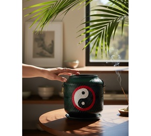 Jardinière artisanale décorative |   Pot de fleurs artisanal pour l'intérieur et l'extérieur, pour la maison, le jardin, la terrasse et le balcon - Product Image 1