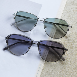 Lunettes de soleil polarisées rétro pour hommes 2026, protection UV, style vintage, monture métallique colorée, tendance, avec logo personnalisé - Product Image 3