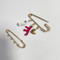 YML & DIY Charms Pendentifs et épingles de sûreté pour chaussures Sacs et accessoires Logo personnalisé fait à la main Épingle de sûreté