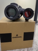 Capteur de niveau numérique à déplacement en acier inoxydable Emerson Fisher DLC3010, transmetteur, contrôleur 4-20mA HART, en stock