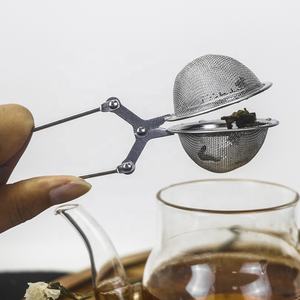 Haute qualité en acier inoxydable maille forme de boule infuseur à thé poignée Design classique passoire à thé filtre Logo personnalisé alimentaire Commercial - Product Image 1