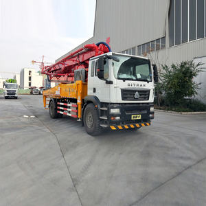 Venta de Fábrica: Camión Bomba de Concreto de Alto Rendimiento con Pluma de 40m, Desplazamiento de 90m3/h, Espesor de Concreto de 160-220mm - Product Image 4