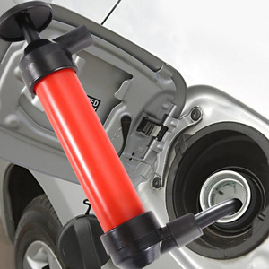 Bomba manual de succión de combustible, juego de 9 piezas con mangueras rojas y negras para transferencia de gasolina, aceite, diésel y extracción de agua. - Product Image 4