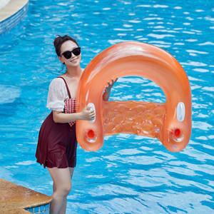 Sofá Flotante Inflable en Forma de U Xiaolu, Anillo de Natación para Adultos con Asas para Relajarse en la Piscina - Product Image 2