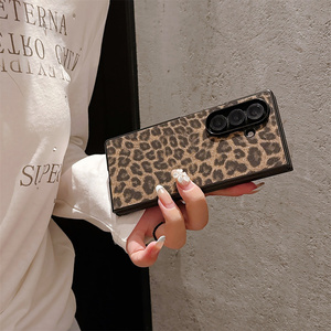 Custodia per cellulare Y2K di lusso con stampa leopardata selvaggia per Samsung Galaxy Z Fold 8 7 6 5, cover protettiva minimalista retrò con motivo ghepardo - Product Image 6