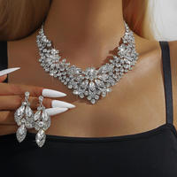 Aksesoris Grosir Set Kalung dan Anting Kristal Berlapis Emas untuk Pernikahan, Pertunangan, Pesta, Elegan