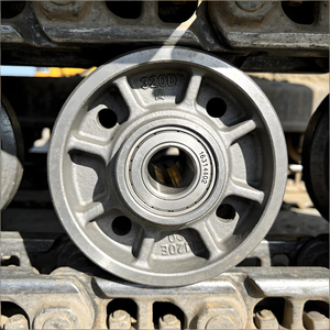 Rullo di Scorrimento Rinforzato per Escavatore Caterpillar 320D (Qualità OEM) Garanzia 1 Anno 0-2000 Ore Prodotto in Cina - Product Image 1