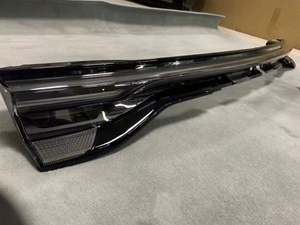 Luz Trasera Central Oscura para Panamera 971.2, Derecha e Izquierda, 2017-20, Original, Genuina, de Segunda Mano, Usada - Product Image 3