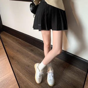 รองเท้าผ้าใบสีขาวสำหรับผู้หญิง รุ่น Seoul Campus สไตล์เดียวกับร้านค้าดัง ทรงหัวมน มีเชือกผูก พื้นหนา รองเท้าลำลองแบบสปอร์ต รองเท้าสเก็ต - Product Image 3