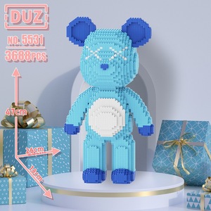 Ensemble de blocs de construction en briques de modèle en gros, ours de dessin animé, figurines magiques, décoration de la maison, anime, mini jouet en plastique ABS - Product Image 6