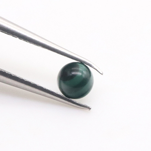 Mezza palla sintetica <span class=keywords><strong>verde</strong></span> <span class=keywords><strong>malachite</strong></span> cabochon gemma di buona qualità liscia rotonda schiena piatta <span class=keywords><strong>pietra</strong></span> <span class=keywords><strong>malachite</strong></span> per la creazione di gioielli - Product Image 2