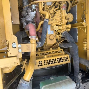 Excavatrice d'occasion Modèle 2024, 29 tonnes, capacité de godet 1,33 m, jaune, équipement lourd de construction - Product Image 5