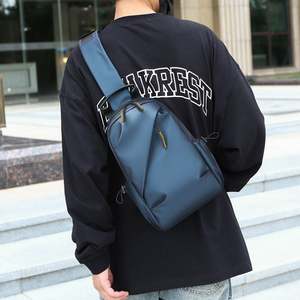 Sac banane imperméable à logo personnalisé de grande capacité, sacs de poitrine transversaux pour hommes et femmes - Product Image 3