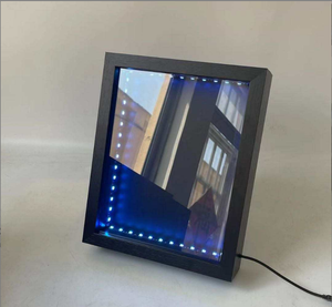 Cadre <span class=keywords><strong>photo</strong></span> miroir infini LED multicolore avec télécommande, alimenté par USB, pour mur et table - Product Image 2