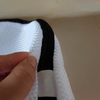 Sac de protection en polyester pour sandwich durable personnalisé en gros d'usine sac de lavage pour chaussures de tennis en maille suspendue sac de lavage pour chaussures