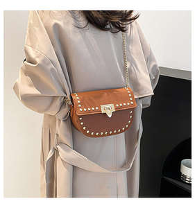 กระเป๋าสะพายข้างผู้หญิงสไตล์เกาหลีแบบใหม่ ทำจากวัสดุ PU ทนทาน ทันสมัย ลำลอง กระเป๋าสะพายไหล่เดี่ยว - Product Image 5