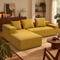 Canapé d'angle en velours jaune en forme de L, design moderne, trois places, modulaire, sectionnel, garni d'éponge, emballage sous vide, pour usage hôtelier, livré en boîte