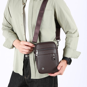 Sac bandoulière rétro en PU personnalisable pour homme, avec plusieurs poches zippées, sac messager décontracté pour la vente en gros de marques - Product Image 2