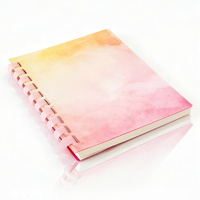 Cahiers personnalisables à spirale avec des motifs colorés en aquarelle pour étudiants