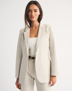Manteau ajusté à revers simple boutonnage en satin uni beige LEDUO pour femme - Product Image 3