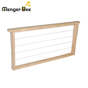 Marcos de colmena Langstroth profundos de madera de pino de Nueva Zelanda personalizables Menger Bee, ensamblados con ojales de alambre de acero inoxidable de 4x5 mm - Product Image 4