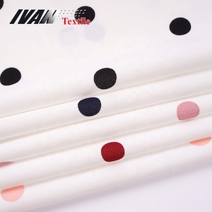 OEM rose blanc durable crêpe imprimé à pois tissu tricoté de plongée 96% polyester 4% spandex écologique pour les filles robe de dame - Product Image 6