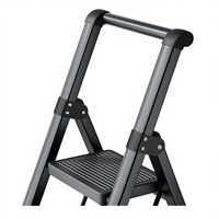 Échelle pliante en acier à 4 marches, anti-rouille, avec marches larges antidérapantes et poignée confortable, capacité de charge de 150 kg, pour salle de sport