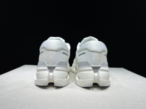 รองเท้าวิ่ง Cloudrunner 3 รุ่นใหม่ <span class=keywords><strong>ราคา</strong></span>โรงงาน สำหรับผู้ชายและผู้หญิง รองรับแรงกระแทก ระดับเริ่มต้น เหมาะสำหรับวิ่งและเล่นเทนนิสสำหรับผู้หญิง - Product Image 4