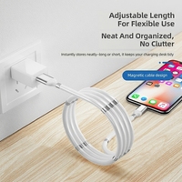Câble de charge rapide USB Type-C 3A rétractable magnétique avec gaine en TPE et connecteurs coudés pour voitures et appareils mobiles
