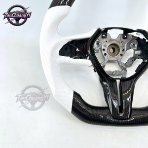 Volante de Carbono Personalizado con Pantalla LED para Q60 2016-2018, para Q50 2018-2019, para QX50 2018-2019 - Product Image 3
