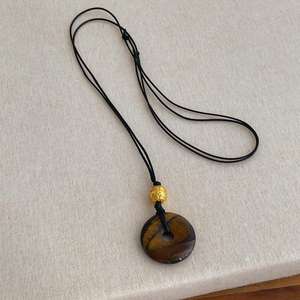 Новое поступление Элегантное длинное ожерелье из смолы очарование Ретро длинный свитер ожерелье для повседневных аксессуаров - Product Image 1