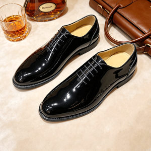 <span class=keywords><strong>Zapatos</strong></span> <span class=keywords><strong>de</strong></span> Vestir <span class=keywords><strong>de</strong></span> Cuero para Hombre, Estilo 2026, Suela Gruesa, Cuero Patentado, Transpirables, para Bodas, MOQ Bajo y Logotipo Personalizado - Product Image 5